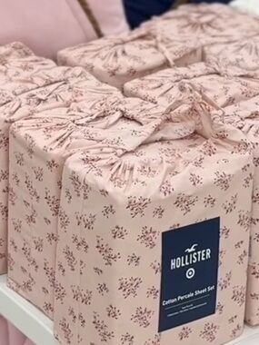 Hollister x target ditsy floral percale sheet set